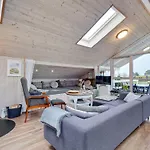 Holiday home Flicka - 275m From The Sea By Interhome Spodsbjerg