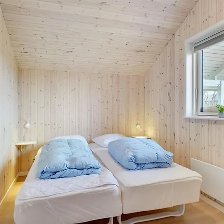 בית נופש Flicka - 275m From The Sea By Interhome
